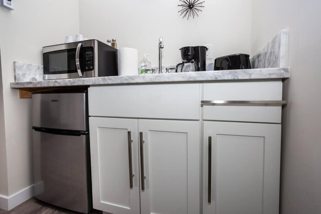 Studio With Large Balcony- San Diego Gateway Zewnętrze zdjęcie